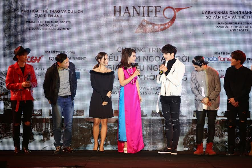 Nghệ sĩ Việt "làm khó" ca sĩ xứ Hàn