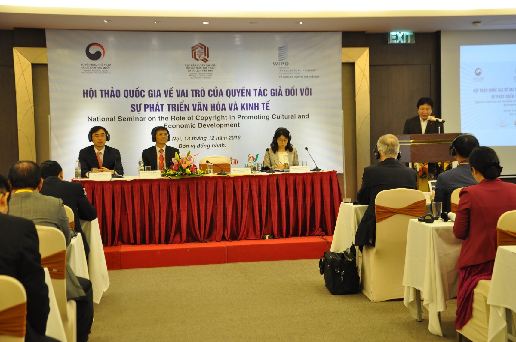 Nhiều thách thức trong bảo vệ quyền tác giả