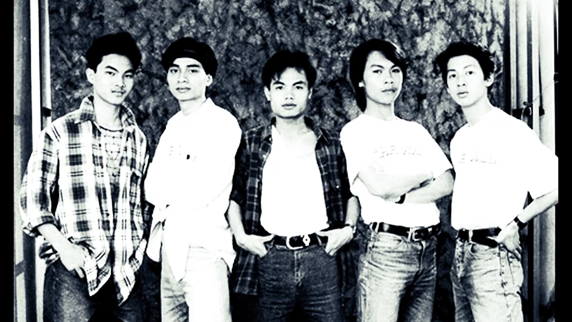 Trình chiếu phim tài liệu về ban nhạc Bức Tường