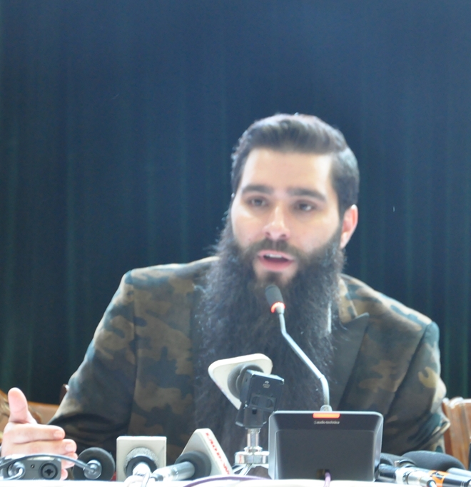 Yêu cầu điều tra sự việc đạo diễn phim Kong bị hành hung