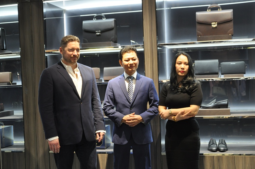 Cố vấn của Gucci, Dior, Hermes về Việt Nam làm giám đốc sáng tạo thời trang