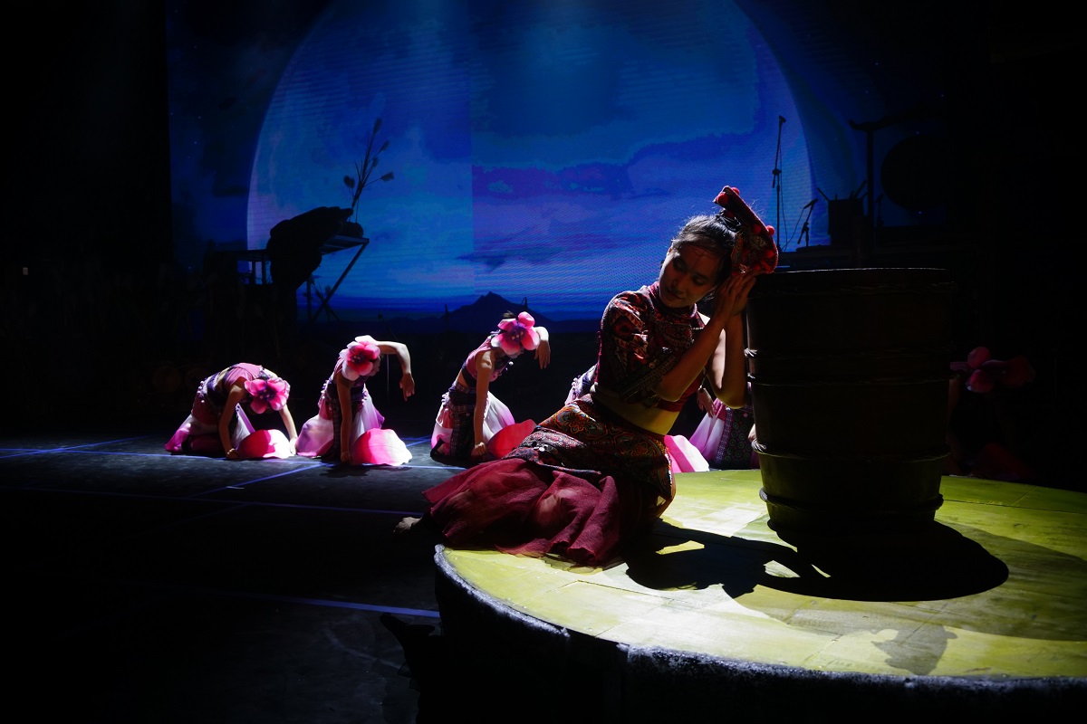 Khởi động chuỗi dự án biểu diễn nghệ thuật kết hợp du lịch Nam An Show