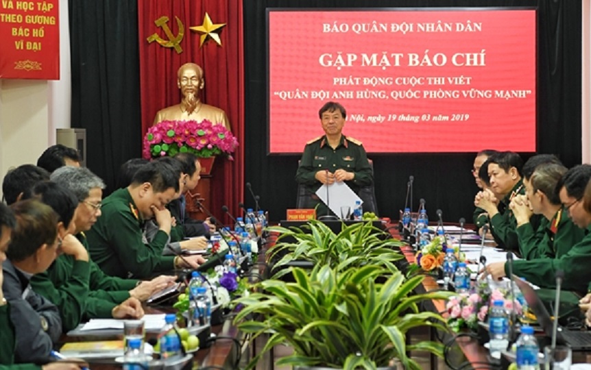 Phát động thi viết “Quân đội anh hùng, quốc phòng vững mạnh” năm 2019