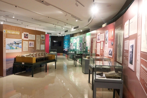 Trưng bày đầu tiên về Giải thưởng Hồ Chí Minh của các nhà khoa học Việt Nam