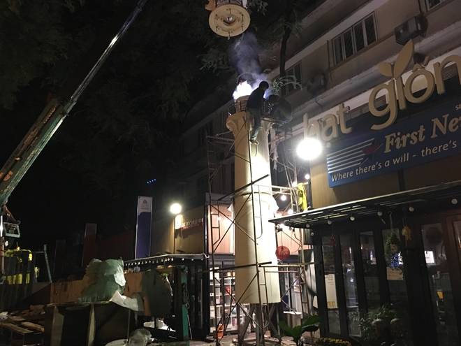 Lắp đặt ngọn hải đăng trên đất liền đầu tiên tại Việt Nam và Châu Á