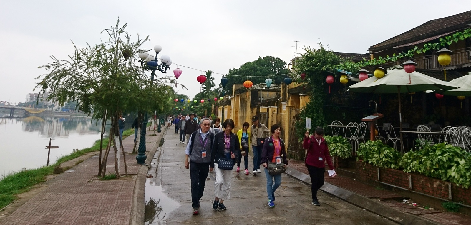 Sắp xếp hàng rong, vỉa hè phố Hội An