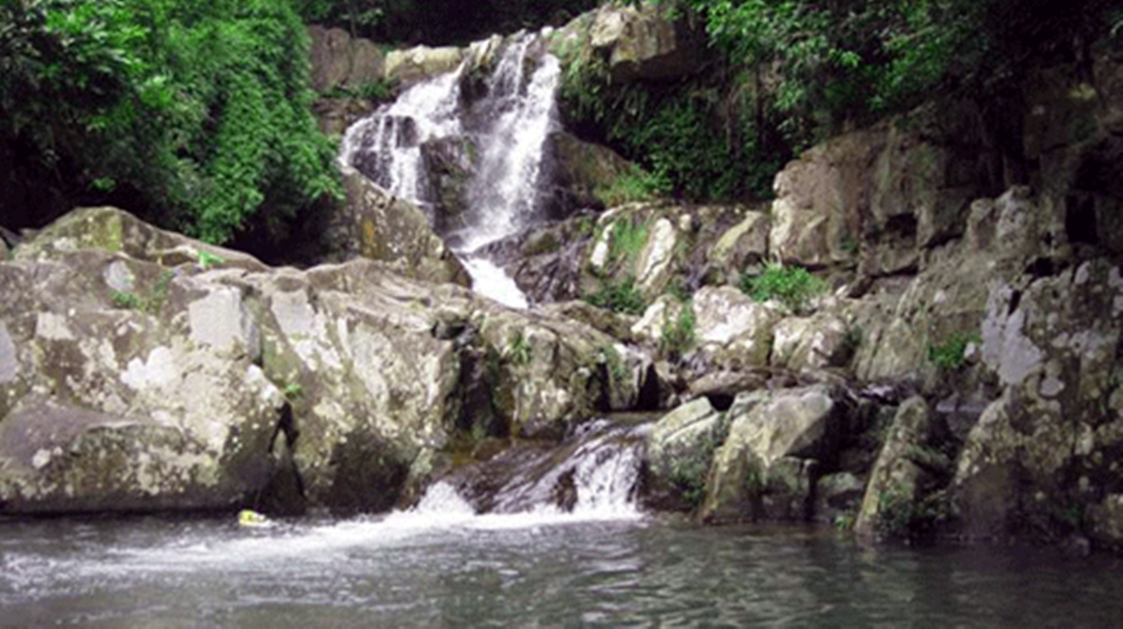 2 học sinh cấp 3 đuối nước ở suối Mơ