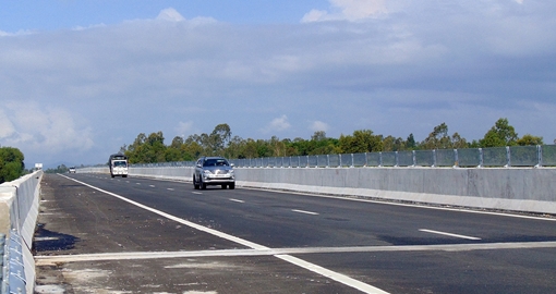 Yêu cầu giải quyết dứt điểm tồn tại liên quan cao tốc Đà Nẵng - Quảng Ngãi