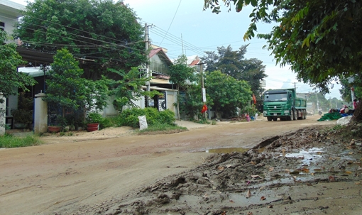2 xe máy va chạm nhau, 2 người tử vong
