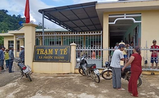 Đi làm rẫy, 5 người bị thương vong do sét đánh