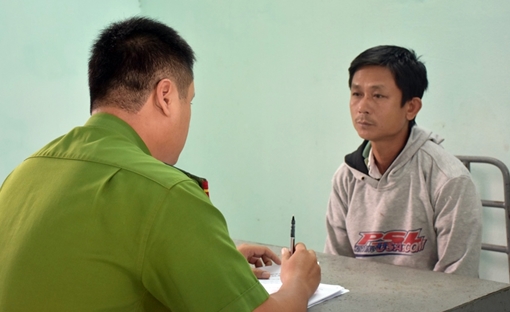 Khởi tố gã hàng xóm xâm hại bé gái 8 tuổi