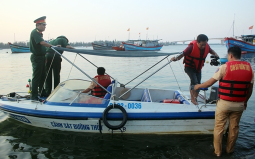 Tìm thấy 2 nạn nhân cuối cùng trong vụ chìm ghe trên sông Thu Bồn