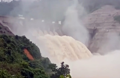 Quảng Nam yêu cầu nâng mực nước hồ thủy điện A Vương