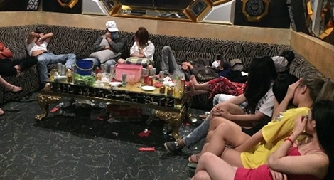 47 nam, nữ phê ma túy trong quán karaoke Diamond