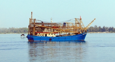 Tàu cá cùng 12 ngư dân Quảng Nam mất liên lạc?