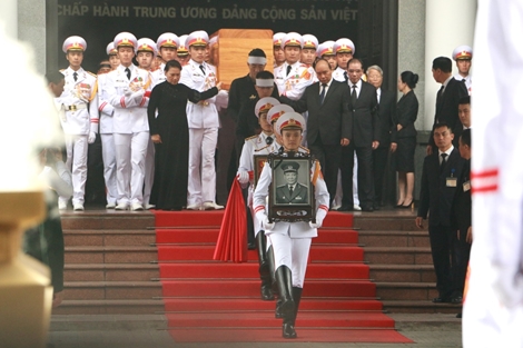 Trang nghiêm đội tiêu binh trong Quốc tang nguyên Chủ tịch nước Lê Đức Anh