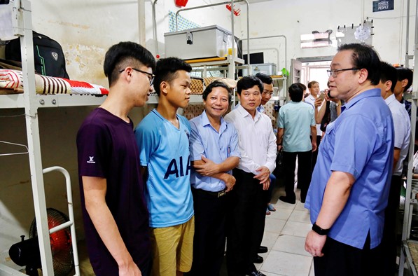 Dập dịch SXH, đừng tiếc kinh phí và ngày nghỉ