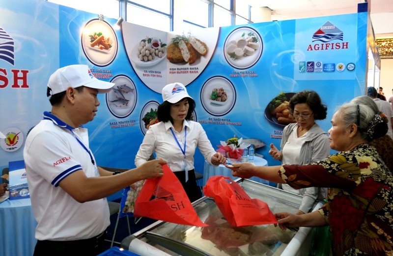  Hội chợ cá Tra lần đầu tiên khai mạc tại Hà Nội