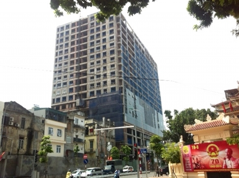 Vẫn chưa có phương án tháo dỡ công trình số 8B Lê Trực