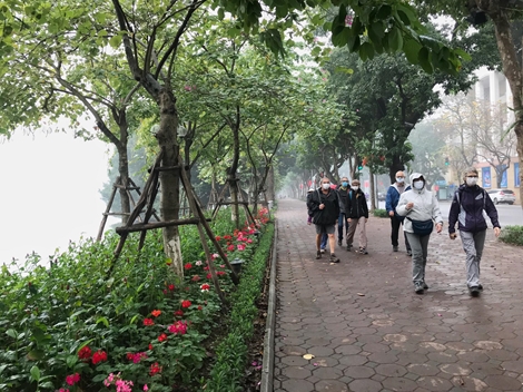 Du khách Thụy Điển đến Việt Nam gần 3,5 tháng dương tính lần 1 với COVID-19 