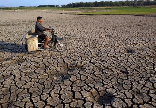 Đồng bằng sông Cửu Long thiếu 130 tỷ m3 nước