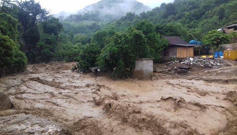 Trường hợp cần thiết sẽ cưỡng chế di dời đảm bảo an toàn cho người dân