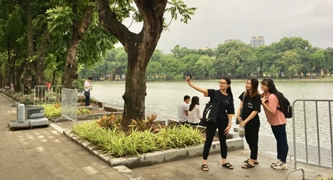 5 nơi bắt buộc phải đeo khẩu trang ở Hà Nội