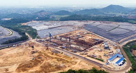 Chấm dứt việc người dân vào nhặt rác tại bãi Nam Sơn