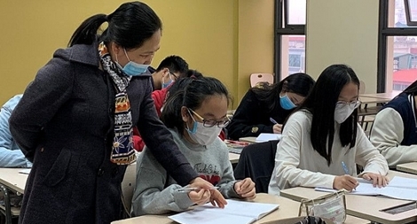 Hà Nội: Đề nghị cho học sinh “tạm dừng” đến trường từ 17/2 