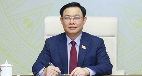 Liên bang Nga xem xét chuyển giao công nghệ sản xuất vaccine Sputnik V tại Việt Nam