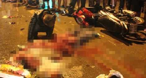 Truy tìm xe ô tô đâm chết người rồi bỏ chạy giữa đêm khuya