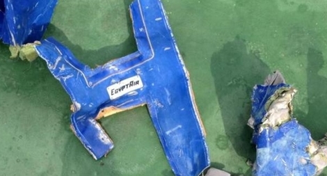 Ai Cập tìm thấy hộp đen máy bay gặp nạn tại Địa Trung Hải