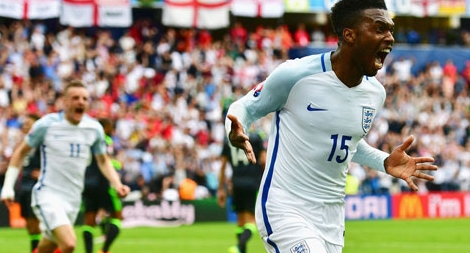 Slovakia - Anh: Thời cơ của Daniel Sturridge