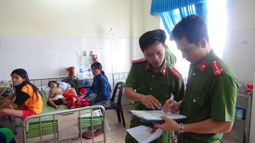 Đi chữa bệnh, cha ôm con nhảy lầu bệnh viện tự tử