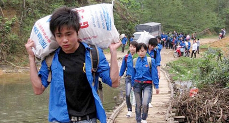 Cần xóa những “lỗ hổng” trong hoạt động sinh viên tình nguyện