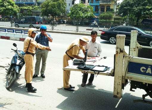 Cố tình vượt đèn vàng, hậu quả khôn lường