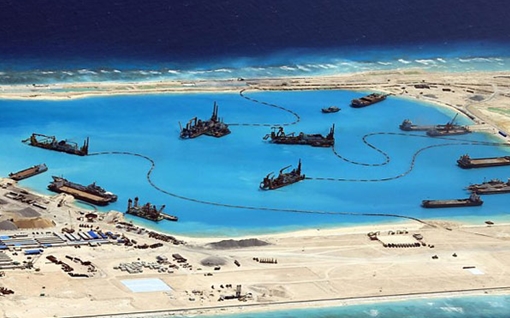 Mỹ thể hiện lập trường cứng rắn với Trung Quốc về biển Đông