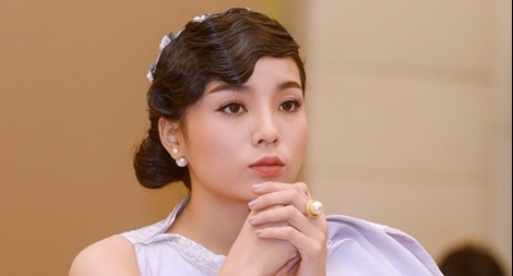 Giảng viên Ngoại thương bị "ném đá" vì bênh Hoa hậu Kỳ Duyên