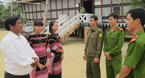 Bí ẩn vùng quê có nhiều người chán sống ở Việt Nam