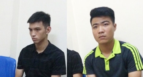 CSCĐ phát hiện 2 đối tượng "ôm" cả lô hung khí khủng chuẩn bị chém nhau