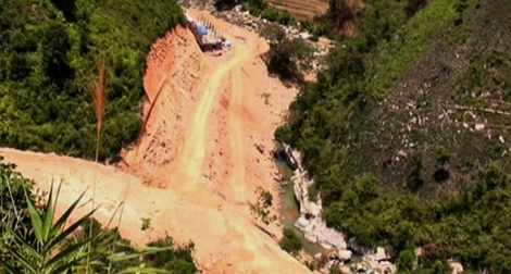 Sạt lở đất ở Lào Cai, 2 công nhân ngủ trong lán tử vong