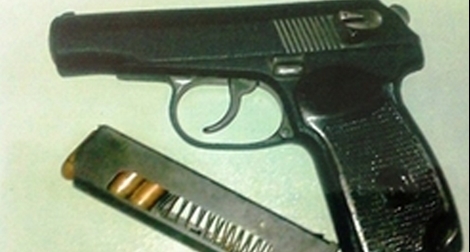 Người đàn ông tử vong cùng khẩu K54 trong khách sạn