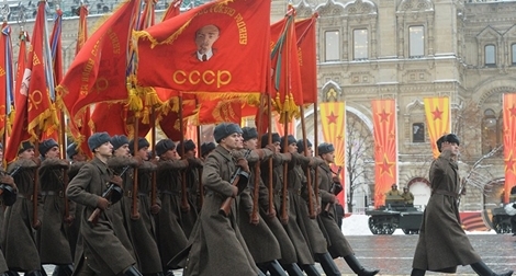 Nga kỷ niệm 75 năm lễ duyệt binh huyền thoại