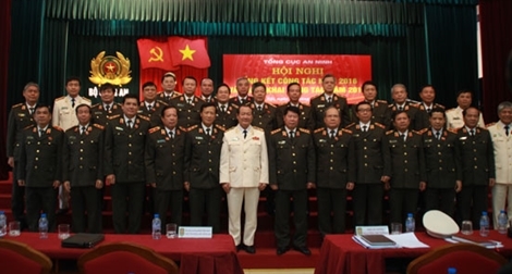 Giữ vững ổn định chính trị trong mọi tình huống