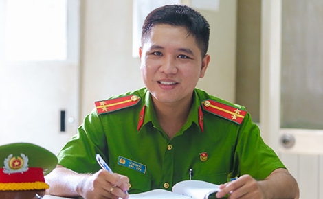 Trinh sát hình sự dũng cảm 3 lần phải uống thuốc chống phơi nhiễm HIV