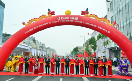 Khánh thành nối đường Nguyễn Văn Cừ đến đê Tả ngạn sông Hồng