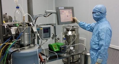 Hành trình sản xuất vaccine cúm cho người từ...trứng gà