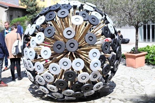 Mine Kafon, máy quét mìn chạy bằng sức gió