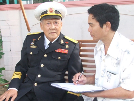 Người Anh hùng với những ký ức “lửa và hoa”