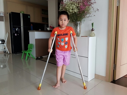 Diễn biến mới nhất về vụ HS bị gãy chân ở Trường Tiểu học Nam Trung Yên